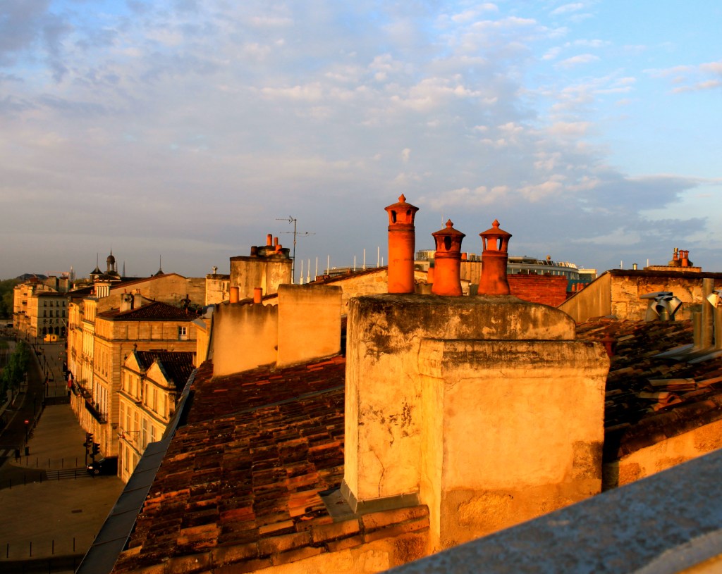 Bordeaux_rooftops.jpg