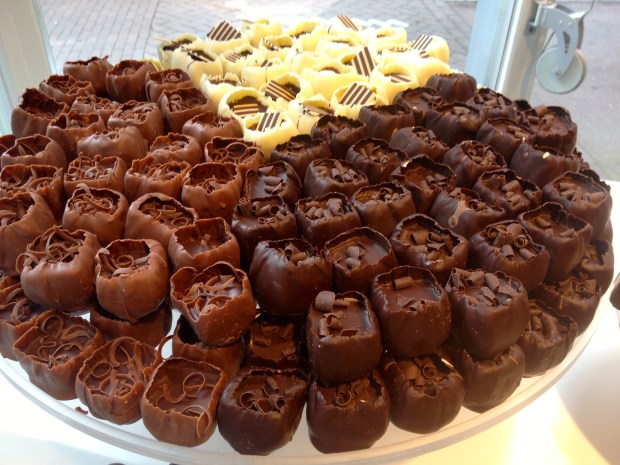 chocolate_tulips_holland.jpg