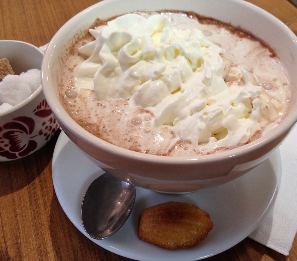 mamie_gateaux_hot_chocolate_paris.jpg
